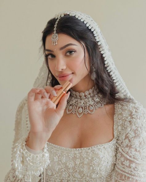 Unveiling the Beauty Secrets: Makeup Products Alanna Panday Used for Her Wedding Ceremonies Wedding Dress, Bride, Brides, Indian Bride Hairstyle, Indian Bride Makeup, Beautiful, Desi Wedding, Indian Wedding Makeup, Bridal