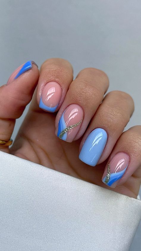 I just had to do this design in blue 🦋🐬🩵🐳💎 @the_gelbottle_inc BIAB 19, Dawn & Dawn/Daisy custom mix ✨ Rings are from @thepromiseringco… | Instagram Ongles, Trendy Nails, Cute Nails, Elegant Nails, Classy Nails, Pretty Nails, Fancy Nails, Dream Nails, Minimalist Nails