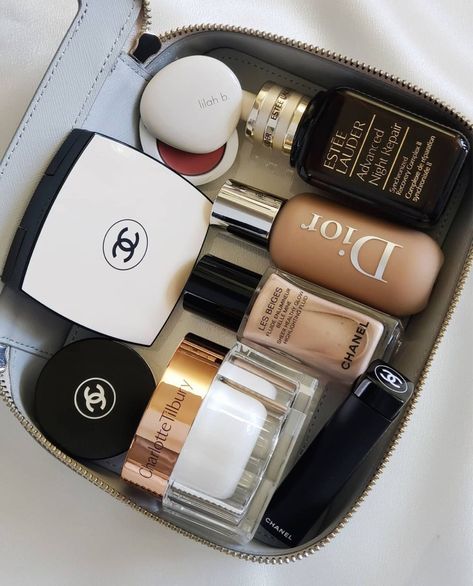 @beautiliciousc shared by 𝓚 ♡ on We Heart It Chanel, Glow, Dior, Perfume, Make Up Collection, High End Makeup, Luxury Beauty, Travel Makeup, Luxury Makeup