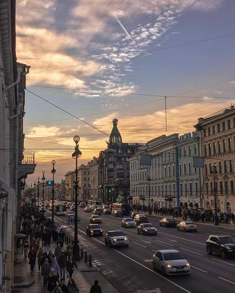 St Petersburg Russia, St P, Petersburg Russia, Saint Petersburg, Dream City, City Aesthetic, Travel Inspo, Pretty Places, Travel Aesthetic