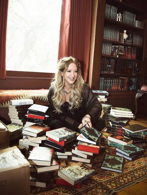Distance, Harry Potter, Los Angeles, Instagram, Bestselling Author, Novelist, Author Dreams, Writer, Leigh Bardugo