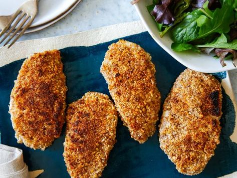 Low Carb Recipes, Healthy Baking, Healthy Baked Chicken, Healthy, Low Carb, Food Network Recipes, Heart Healthy, Baked Chicken Recipes Healthy, Almond Crusted Chicken