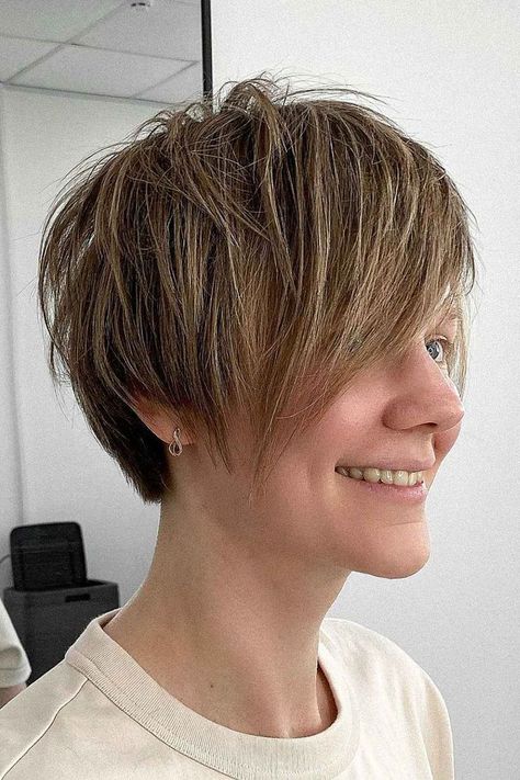 Were you seeking for the cutest low-maintenance pixie cuts for the ultimate inspiration? This long pixie cut with bangs is one of the 26 images we have compiled on our website. Need more inspiration? See them all by tapping the photo or clicking our link! // Photo Credit: @alexei.fedorko on Instagram Long Pixie, Ideas, Layered Haircuts, Pixie Cuts, Inspiration, Bob Haircut Curly, Short Wavy Pixie, Long Pixie Cuts, Wavy Pixie Cut