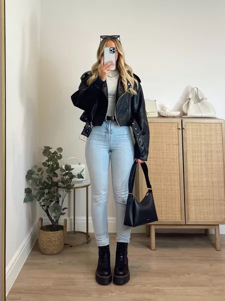 Winter Outfit Style Women, Cute College Winter Outfits, Woman Style Casual, Autumn Outfits For Women, How To Dress Up In Winters For Women, Outfit Invierno 2020 Casual, Winter Clothes Outfits, Autumn Elegant Outfit, Winter Outfits Cool