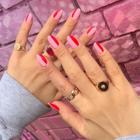NAILS BAB on Instagram: “Very much here for a red and pink colour block ❤️ Prepped with @navyprotools ⠀ ⠀ ⠀ #nails #nailart #rednails #pinknails #colorblocknails…” Nail Designs, Color Block Nails, Nail Colors, Trendy Nails, Perfect Nails, Nails Inspiration, Pretty Nails, Beauty Nails, Uñas Decoradas