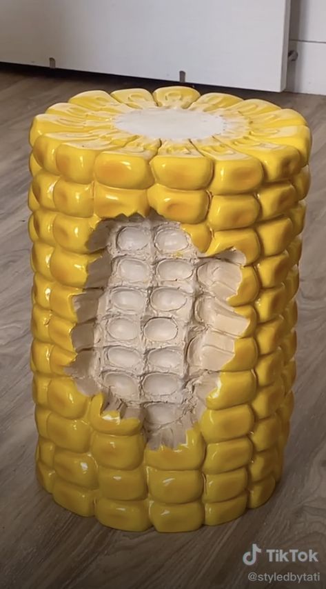 And finally, this person bought an end table that looks like a giant corn on the cob: Diy, Design, Pottery, Crafts, Home Repairs, 3d, Chairs, Cool Tables, End Tables