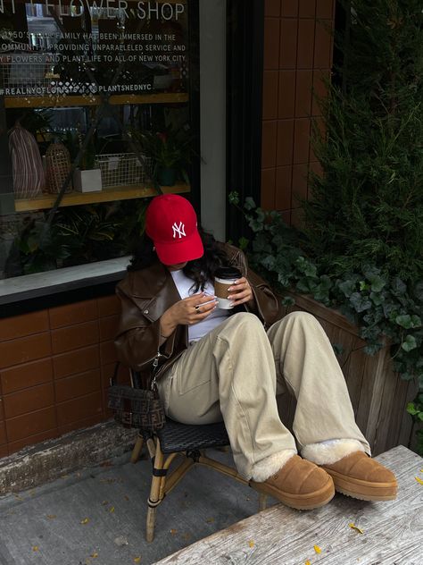 Red yankee hat, fall outfit, pop of red, styling uggs, ugg slippers, red hat outfit, brown and red outfit, ugg outfit Summer, Alaska, Ralph Lauren, Oslo, Outfits, Red Bucket Hat Outfit, Red Uggs Outfit, Red Uggs, Red Beanie Outfit