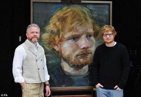 Ed Sheeran with the portrait by Belfast-based artist Colin Davidson (left) at the National Portrait Gallery Caricature, Portraits, Portrait, Landscape Paintings, Paintings Famous, Painting Portraits, Artwork Painting, Portrait Art, Artist