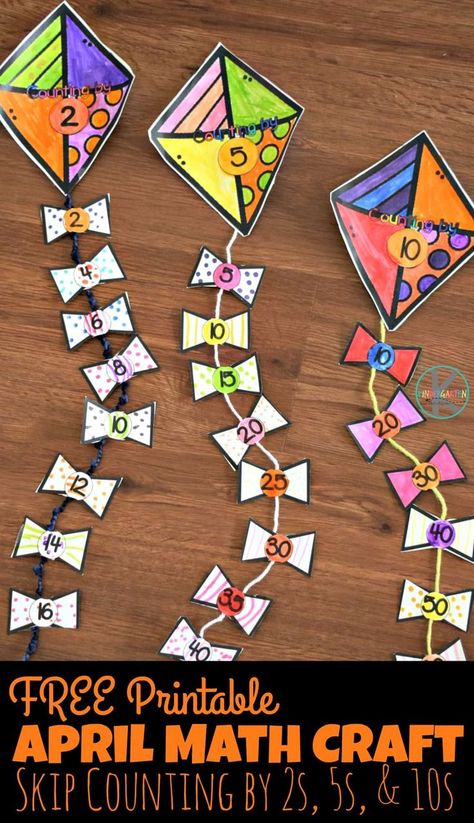 FREE Printable April Math Craft - this super cute spring math craft for kindergarten age kids helps kids practice skip counting by 2s, 5s, and 10s. #kindergarten #kindergartenmath #skipcounting Pre K, Anchor Charts, Counting Activities, Counting By 5's, 1st Grade Math, Multiplication Activities, Skip Counting, Math For Kids, Math Crafts