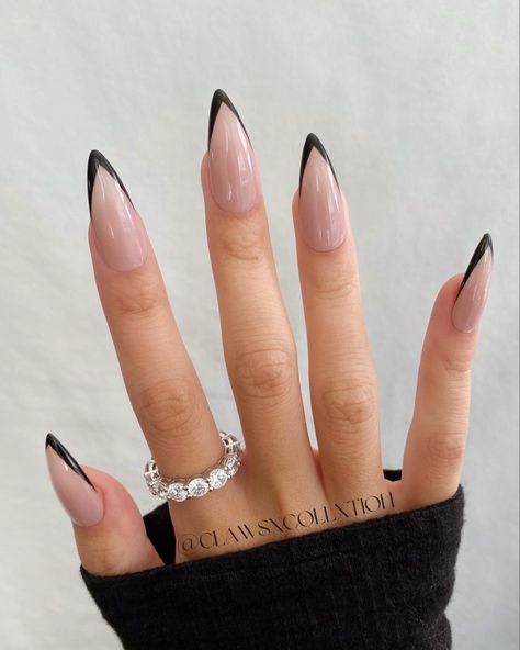 Posted by Zoe Scott. . I'm stepping into the chic universe of long French tip nails today, a realm where elegance is timeless and style knows no bounds. I'm set to explore a... Ongles, Chic Nails, Pretty Nails, Pointy Nails, Stiletto Nails Designs, Black French Nails, Nail Tips, Simple Stiletto Nails, French Stiletto Nails