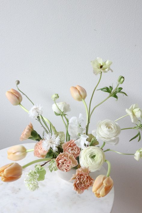 Flora, Floral, White Tulips Wedding, Tulip Bouquet Wedding, Tulip Wedding Arrangements, Ranunculus Wedding Bouquet, Tulip Wedding, Carnation Bouquet, Floral Bouquets Wedding
