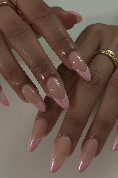 A vision of elegance and grace, these translucent pink stiletto nails with chrome pink French tips create a chic and sophisticated minimalist look that effortlessly radiates style. // Photo Credit: Instagram @setsbysenia Pedicure, Pink Stiletto Nails, Classy Acrylic Nails, Chrome Nails Designs, Acrylic Nails Chrome, French Stiletto Nails, French Tip Acrylic Nails, Chrome Nails, French Tip Nails
