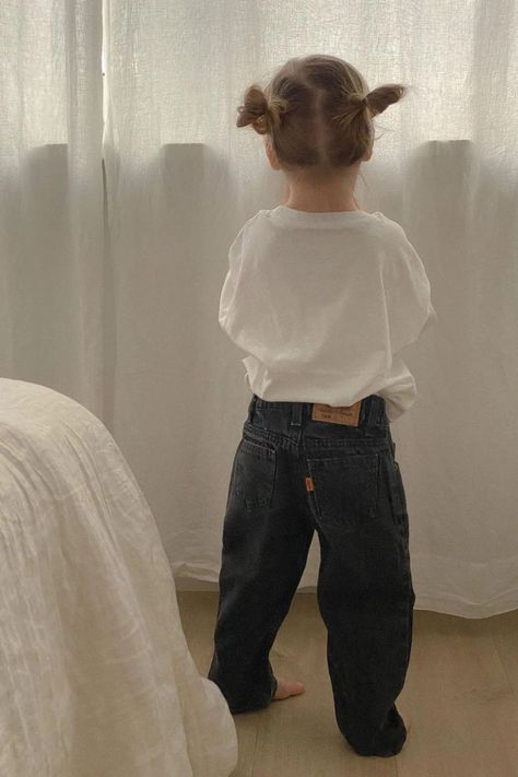 kid, relaxed style, minimalist kids Fashion, Girl Fashion, Outfits, Girl Outfits, Giyim, Girl Fits, Style, Outfit, Blond