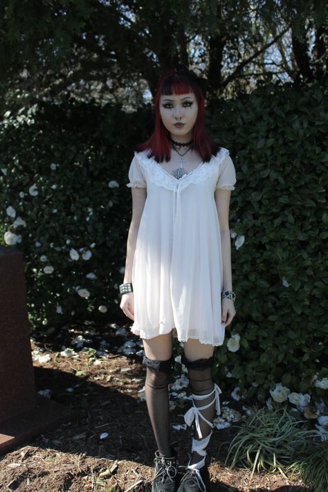 Inspiration, Emo Style, People, Outfits, Emo, White Goth, Goth Outfits, Dark Fairy Outfit, Style