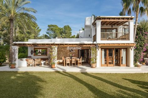 Ibiza, House Design, Dekorasyon, Haus, Villa, House Goals, Arquitetura, Chalet, Villa Design