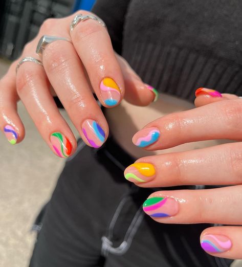 Funky Nail Art, Colourful Nail Designs, Funky Nail Designs, Hippie Nails, Summery Nails, Colorful Nail Designs, Cat Kuku, Rainbow Nails, Funky Nails