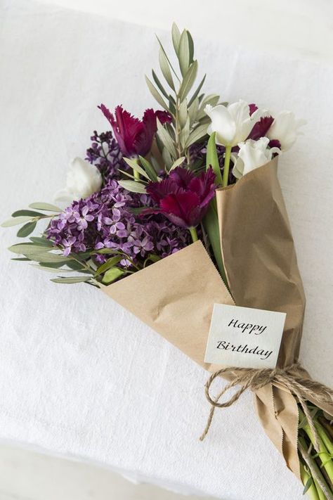 Floral, Floral Arrangements, Flowers Bouquet, How To Wrap Flowers, Simple Flowers, Buy Flowers, Birthday Flowers, Bouquet, Flower Arrangements