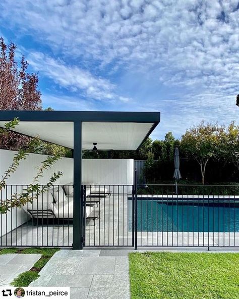 A&T Metalworks on Instagram: "Our Slimline round design uses round uprights that disappear so you can enjoy the view into your pool. Great option for a minimal look. Available in all colours. And of course curves available!! #poolfencingperth #metalpoolfencing #custommetalworkperth" Cabana Ideas Backyard, Modern Pool Cabana, Backyard Pool Cabana, Pool Fencing Landscaping, Pool Garden Design, Country Pool Landscaping, Fence Around Pool, Metal Pool, Pool Pergola