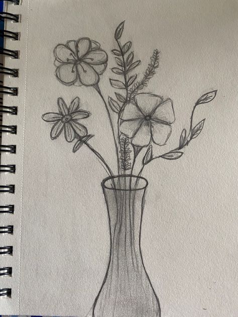 A vase of flowers Art, Flower Drawing, Easy Flower Drawings, Realistic Flower Drawing, Flower Sketches, Doodle Art Flowers, Art Drawings Beautiful, Easy Drawings Sketches, Flower Vase Drawing