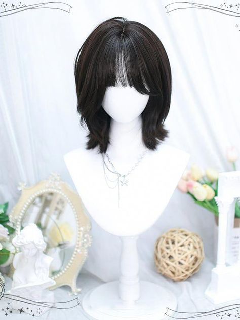 Wig Styles, Synthetic Wigs, Fringe Hair, Short Hair Wigs, Hair Wigs, Wig Hairstyles, Short Hair Syles, Wispy Bangs Round Face, Bang Hair