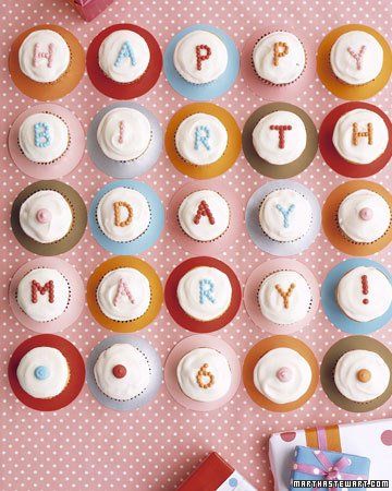 Polka-Dot Cupcakes Party Ideas, Cake Pops, Doughnut, Birthday Parties, Birthday, Cupcakes, Party Time, Birthday Party, Kids Birthday Party