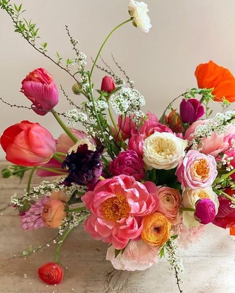 Ivy, Instagram, Bouquets, Bloom, Spring Floral, Ranunculus Flowers, Flower Power, Dahlia, Tulips Arrangement