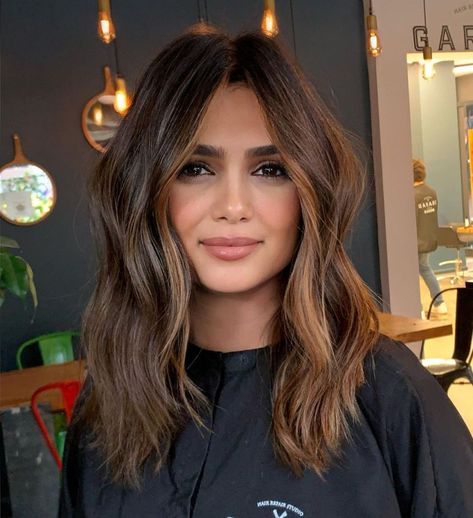 Bronde Money Piece for Thick Hair Hairstyle, Brunette Hair, Long Hair Styles, Balayage, Haar, Capelli, Gaya Rambut, Cortes De Cabello Corto, Hair Looks