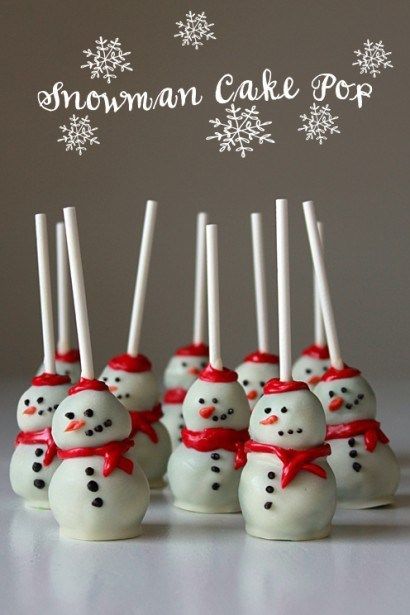 Snowman Cake Pops - Best Christmas Desserts - Recipes and Christmas Treats to Try this Year! Try these amazing and cute easy Christmas dessert recipes to have a great party for your kids, friends, and family! Cupcakes, cakes, sweet bites, pies, brownies, home-made Christmas popcorn, Christmas cookies and other delights. #christmas #dessertfoodrecipes #xmas #recipes #food #christmasfood Dessert, Cake Pops, Christmas Treats, Christmas Popcorn, Christmas Cupcakes, Christmas Baking, Christmas Food Desserts, Christmas Desserts Easy, Christmas Desserts