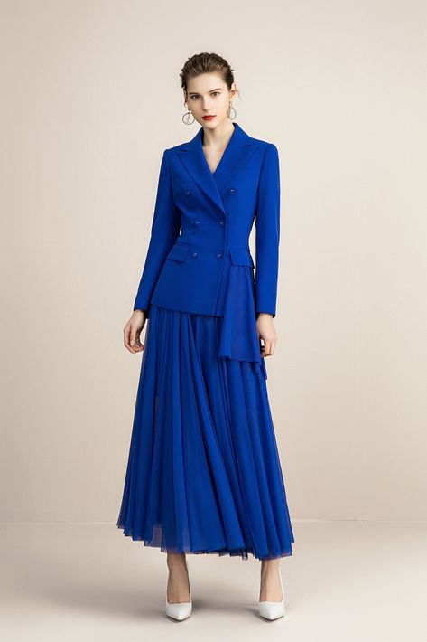 Double Breasted, Outfits, Royal Blue Skirts, Royal Dresses, Royal Outfits, Royal Blue Outfits, Ellegant Dresses, Skirt Suit, High Fashion Dresses