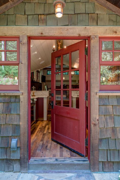 Cabin Front Door, Rustic Front Door, Cabin Windows, Cabin Doors, Log Cabin Front Door, Red Front Door, Log Cabin Exterior, Cabin Exterior, Front Door