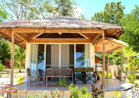 This one with a modern spin on it. | 16 Stunning Nipa Huts That's Basically Your Dream House Palawan, House Design, Architecture, Bali, Bamboo House Design, Small Nipa Hut Design Modern, Hut House, Bamboo House, Beach House Design