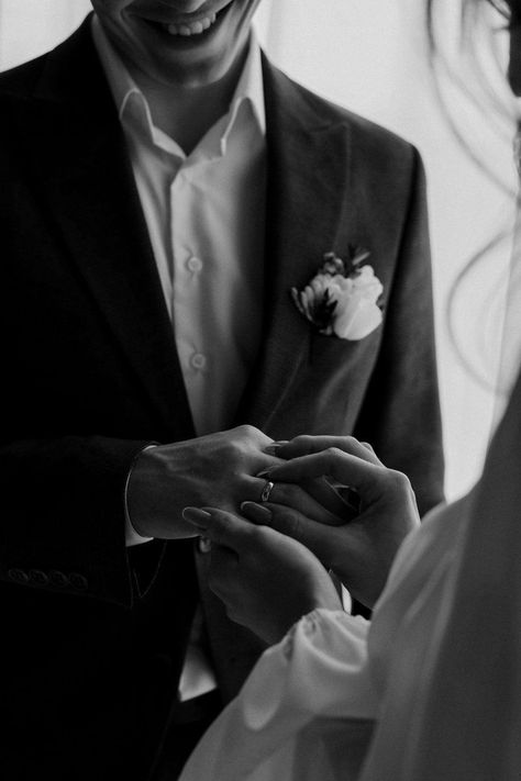 Wedding Pictures, Wedding Photography, Wedding Photos, Wedding Shoot, Wedding Photographers, Wedding Photography Styles, Wedding Pics, Wedding Photo Inspiration, Wedding Picture Poses
