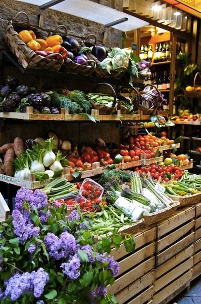 Start my day off by visiting a local famers market to see all the local produce #MyDayinStitchFix Inspiration, Local Produce, Restaurant, Food Shop, Food Market, Shops, Vegetable Shop, In Italy, Italia