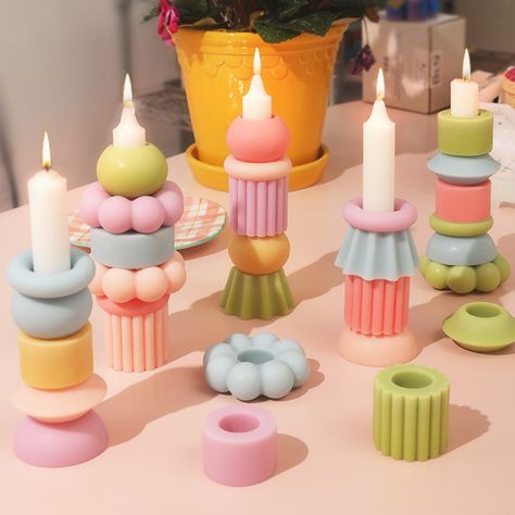 Get ready to unleash your inner architect with our stackable candle molds! These fun and funky candles let you build your own creations, stacking them up high or arranging them in wild and wacky shapes. With endless possibilities, the only limit is your imagination! Diy, Decoration, Home-made Candles, Fimo, Silicone Candle Molds, Diy Silicone Molds, Silicone Molds, Candle Molds Diy, Candle Making Molds