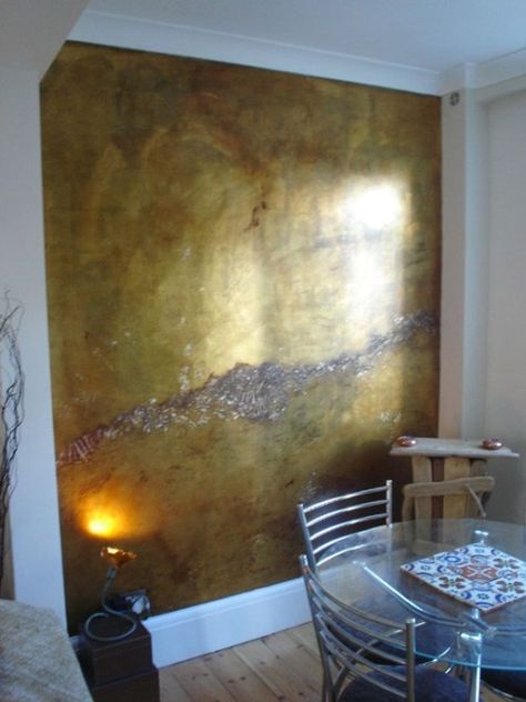Great example of a faux finished feature wall! beautiful Metallic Wall via Plum Siena #home#homedecor#painting#diy#faux Wall Décor, Design, Interior, Home Décor, Plaster, Wall Treatments, Wall Finishes, Metallic Paint Walls, Wall Decor