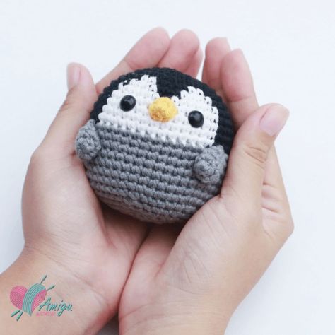 This easy crochet Penguin free pattern is a great amigurumi project for Beginners! It’s easy to make this amigurumi pattern and you totally can be made it in a few hours. Right here you can see how to make this amigurumi toy. Let's crochet with Amigu World right now. Crochet, Amigurumi Patterns, Crochet Dolls, Crochet Patterns, Crochet Penguin, Crochet Amigurumi, Amigurumi Free Pattern, Amigurumi, Crochet Patterns Amigurumi