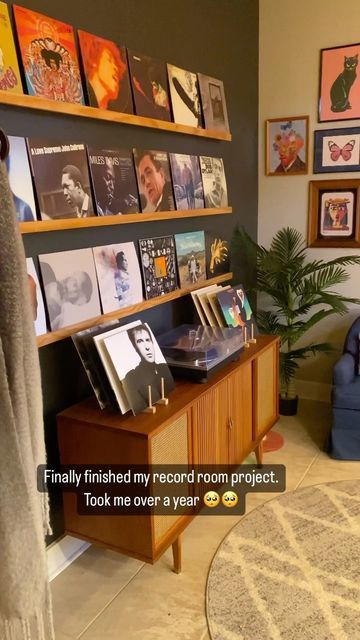 Inspiration, Studio, Record Room Ideas, Record Room, Record Storage, Record Player Storage, Record Player In Dining Room, Record Display, Record Player Setup