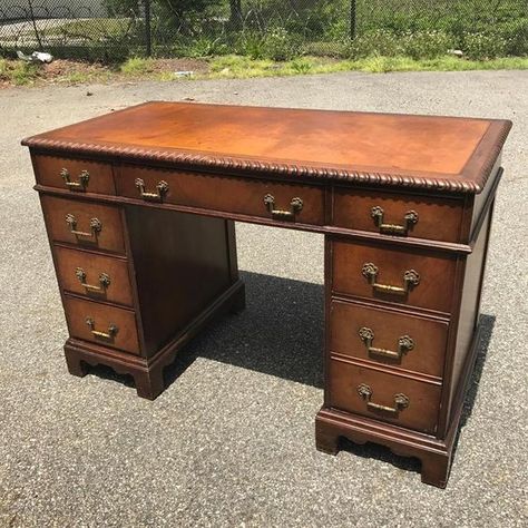How to Save the Leather Top on a Vintage Desk by Just the Woods http://www.justthewoods.com/save-leather-top-vintage-desk/?utm_source=master+list&utm_campaign=215abff164-patriotic+decor+summit&utm_medium=email&utm_term=0_928a988ff3-215abff164-%5BLIST_EMAIL_ID%5D&ct=t%28Leather+Top+Desk%29&goal=0_928a988ff3-215abff164-%5BLIST_EMAIL_ID%5D&mc_cid=215abff164&mc_eid=%5BUNIQID%5D Upcycling, Furniture Makeover, Leather Top Desk, Leather Desk, Leather Top, Cheap Furniture, Antique Desk Makeover, Vintage Desk, Refinished Desk
