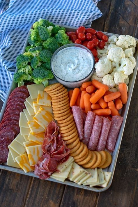 snack tray - The Schmidty Wife