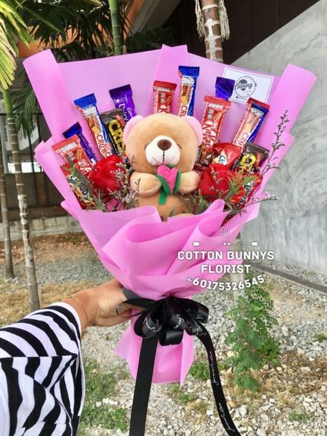 Gift Ideas, Candy Bouquet, Bouquets, Gift Bouquet, Candy Bouquet Diy, Flower Gift, Valentines Candy Bouquet, Diy Bouquet, Flowers Bouquet Gift