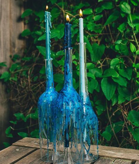 Wine Bottle Drip Candle Holders Are So Beautiful and Festive Crafts, Wine Bottle Crafts, Decoration, Wine Bottle Drip Candles, Wine Bottle Diy Crafts, Wine Bottle Diy, Bottle Candle Holder, Bottle Candles, Wine Bottle Candles