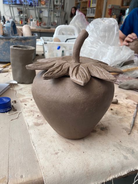 Diy, Crafts, Pottery Crafts, Clay Pottery, Ceramic Clay, Pottery Jar, Pottery Jars, Clay Ceramics, Clay Jar