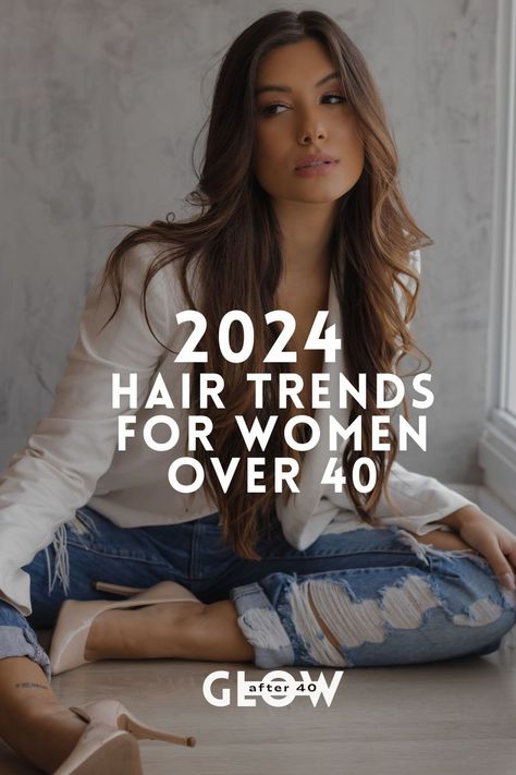 The latest 2024 hair trends for women over 40 offer all the colors and haircuts to make you look younger. And of course they have popular hairstyles for medium length hair, including iconic bob and shoulder length hair. Here you can find every hairstyles for 40 year old women and get tips on cut, color and styling to shave years off your fabulous 40s. #hairtrend2024 #hairtrend #lookyounger #over40 Bobs, Long Bobs, Haircuts For Round Faces, Short Haircuts For Round Faces, Medium Length Cuts, Haircuts For Thin Hair, Medium Haircuts For Women, Current Hair Trends, Haircuts For Women