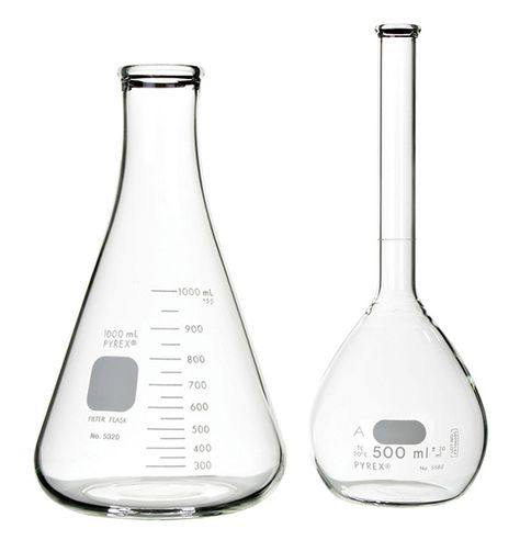 Erlenmeyer flask (1000 mL) and volumetric flask (500 mL) Chemist, Alcohol, Wines, Science Bottle, Bottle, Bottles, Carafe, Quality Wine, Ship In Bottle
