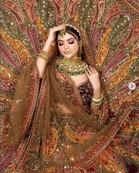 lehenga under 5000 Bride Poses, Indiana, Indian Bridal, Indian Bride Poses, Indian Bride, Bridal Poses, Bridal Looks, Bridal Portrait Poses, Indian Bridal Photos