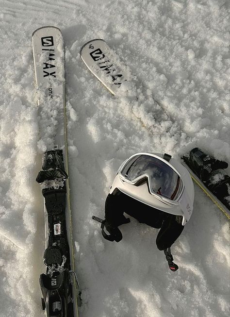 Instagram, Canada, Winter, Snowboards, Skiing & Snowboarding, Snowboarding, Skiing Aesthetic, Snowboard, Ski Holidays