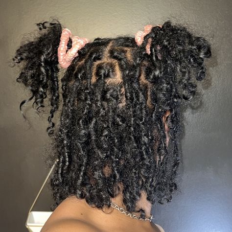 Curly-locs Dreadlocks, Ideas, Starter Locs Parting Patterns, Starter Locs, Protective Hairstyles Braids, Locs, Locs Styles, Braids For Black Hair, Loc Styles