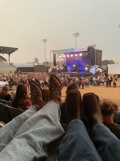 Country, Country Musicians, Country Girls, Country Music, Country Music Concerts, Country Music Festivals, Country Rock, Country Singers, Country Concerts
