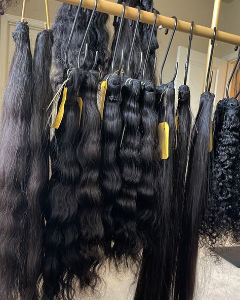 Hair on hand ♥️ Studio, Motivation, Hair Photography, Hair Bundles, High Quality Hair Extensions, Hair Boutique, Hair Studio, Indian Hair Extensions, Indian Human Hair Extensions