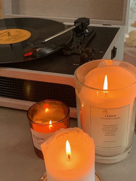 🕊 on Twitter: "evenings @ home… " Inspiration, Instagram, Ideas, Candles Aesthetic Cozy, Cozy Candles, Aesthetic Candles, Candle Aesthetic, Scented Candles Aesthetic, Scented Candles